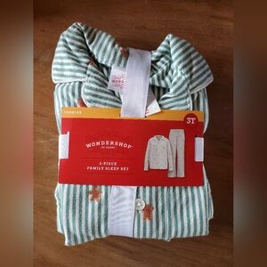 Wondershop Green and White Kids Pajama Set with Bear Accents